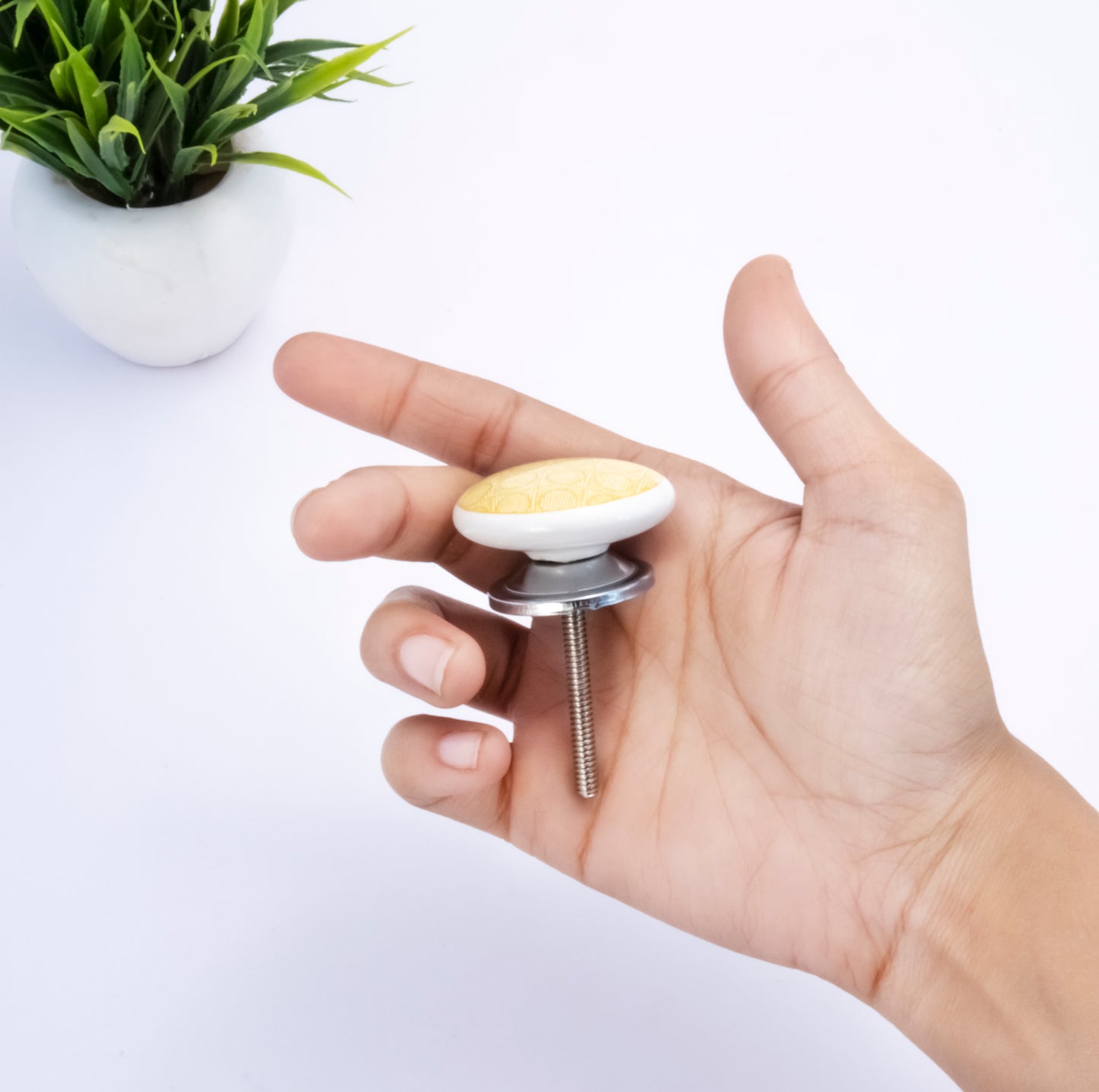 Mascot Hardware Circle Checkered 1-3/5 in. Yellow Cabinet Knob