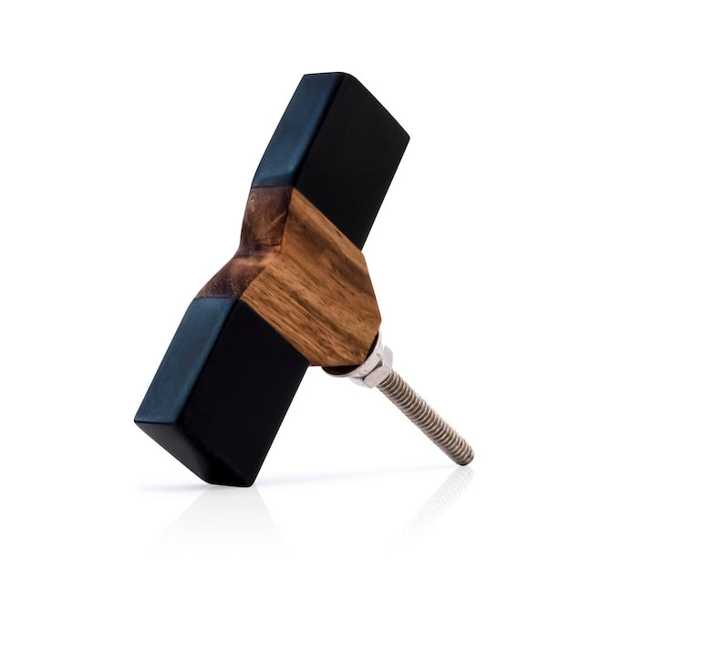 Mascot Hardware Toggle 2-3/4 in. Drawer Cabinet Knob