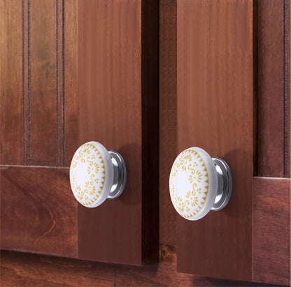 Mascot Hardware Brownsville 1-4/7 in. Yellow Design Drawer Cabinet Knob - Pack of 10