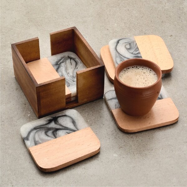 Mascot Hardware Fusion Wood and Snow Flake 6 pieces Half & Half Coaster Set in Box