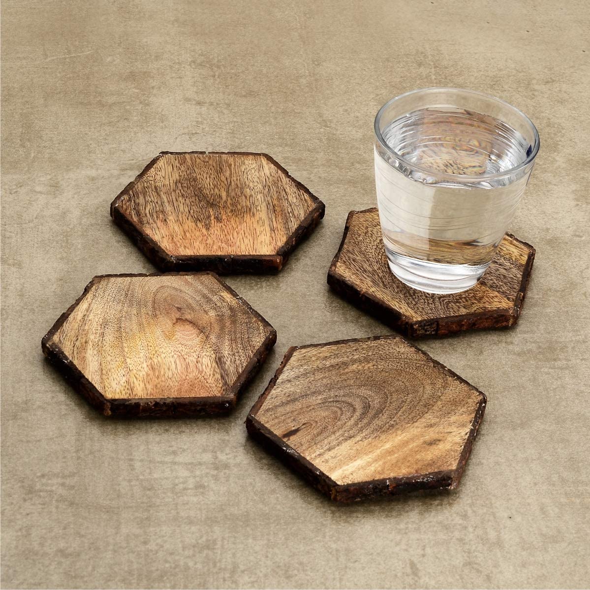 Mascot Hardware Log Cut 4 pieces Multi Shape Wooden Coasters (Set Of 4)