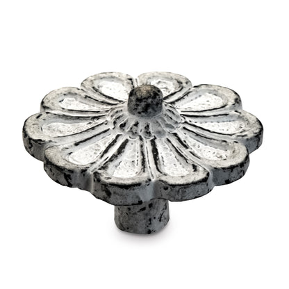 Mascot Hardware Cosmo Flower 1-5/6 in. Distressed White Patina Cabinet Knob (Pack of 10)