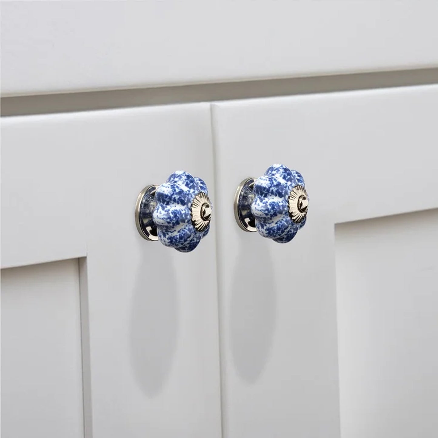 Mascot Hardware Blue Blossom 1-7/10 in. Blue & White Cabinet Knob (Pack of 10)