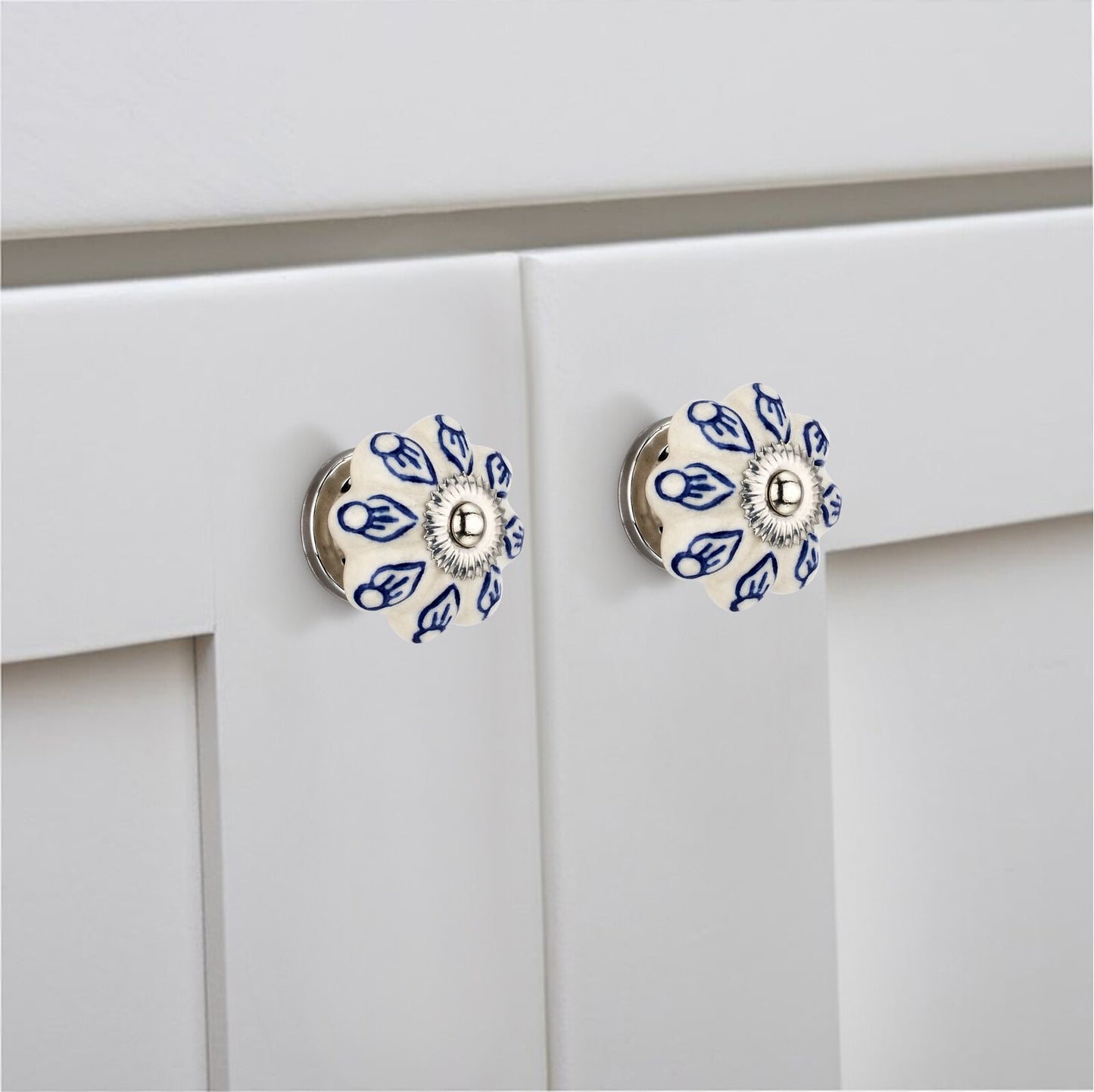 Mascot Hardware Cream & Blue Petal 1-1/2 in. Drawer Cabinet Knob