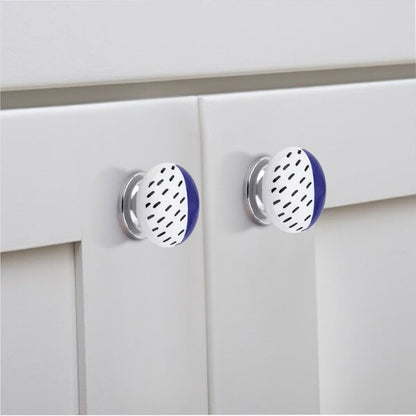 Mascot Hardware Sugar Maple 1-1/2 in. Drawer Cabinet Knob