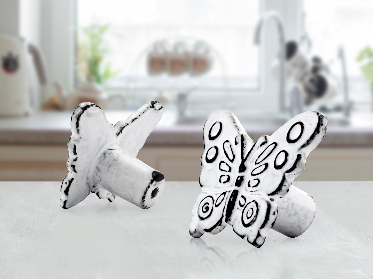 Mascot Hardware Butterfly 2-7/25 in. Patina Drawer Cabinet Knob